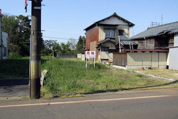 阿賀野市水原駅近く(中央町2丁目)、宅地111.7坪、350万円(坪単価31,333円)